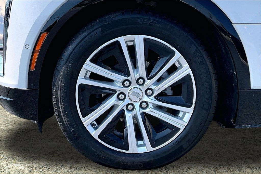 2024 Cadillac LYRIQ Tech