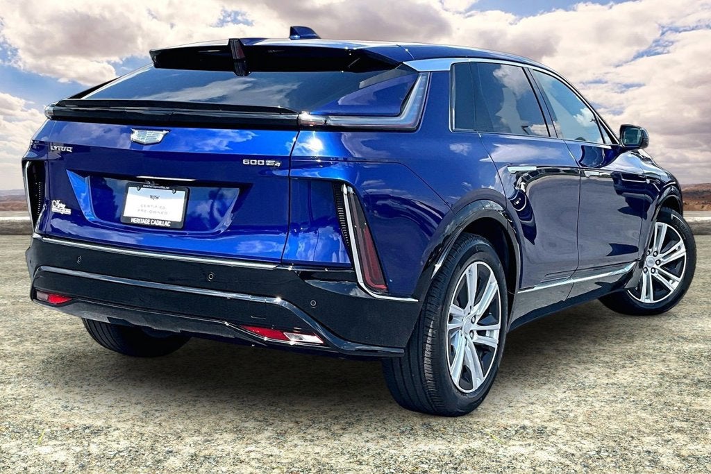 2024 Cadillac LYRIQ Tech