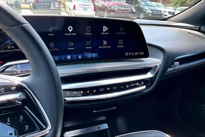 2024 Cadillac LYRIQ Luxury