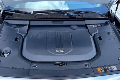 2024 Cadillac LYRIQ Luxury 2