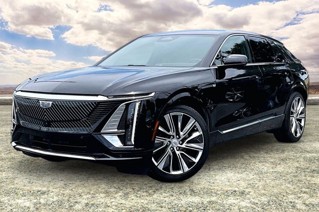 2024 Cadillac LYRIQ Luxury 3