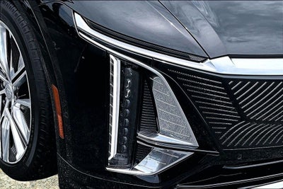 2024 Cadillac LYRIQ Luxury 3
