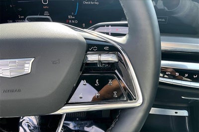 2024 Cadillac LYRIQ Luxury 3