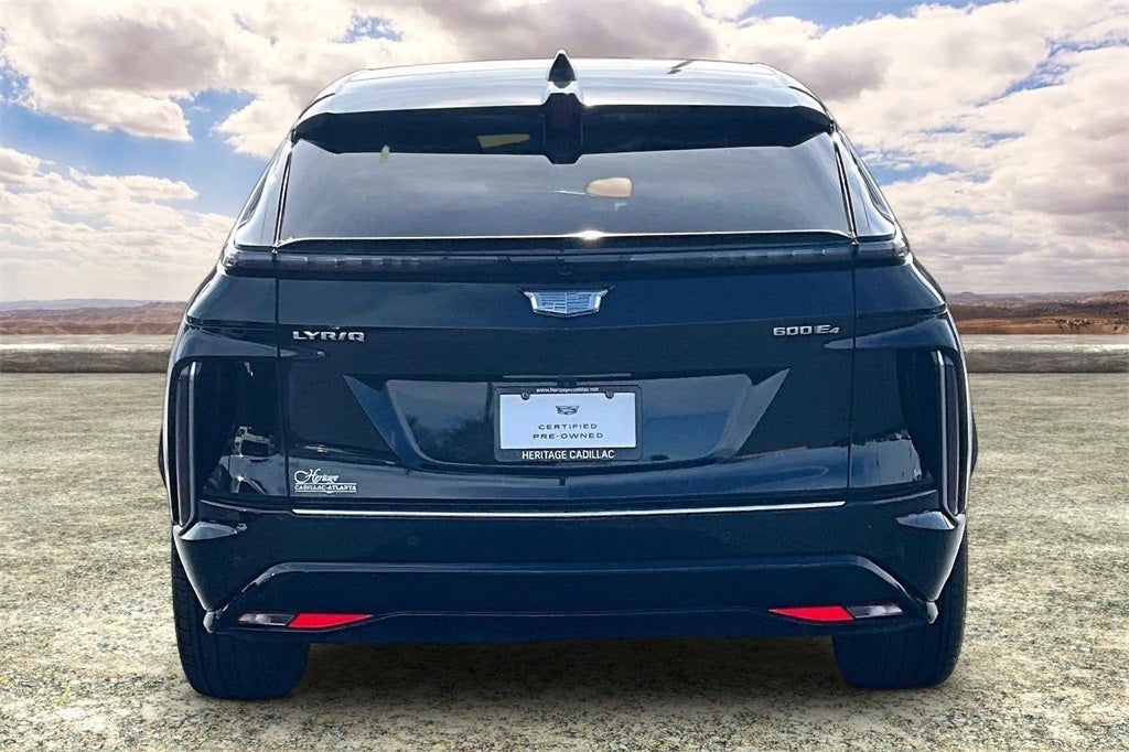2024 Cadillac LYRIQ Luxury 3
