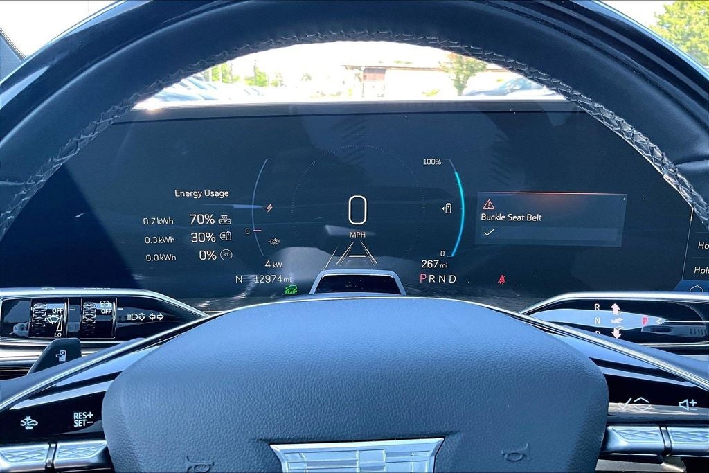 2024 Cadillac LYRIQ Luxury 3