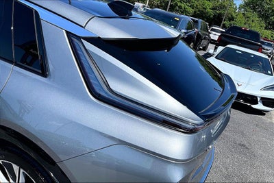 2024 Cadillac LYRIQ Luxury 3