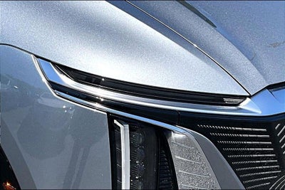 2024 Cadillac LYRIQ Luxury 3