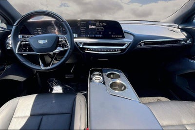 2024 Cadillac LYRIQ Luxury 3