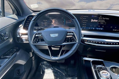 2024 Cadillac LYRIQ Luxury 3