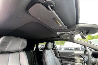 2024 Cadillac LYRIQ Luxury 3