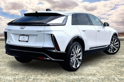 2024 Cadillac LYRIQ Luxury 3