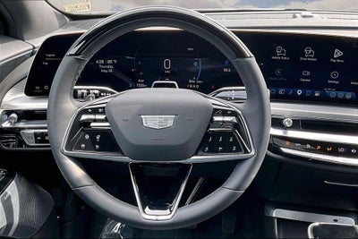 2024 Cadillac LYRIQ Luxury 3
