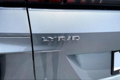 2024 Cadillac LYRIQ Luxury 3