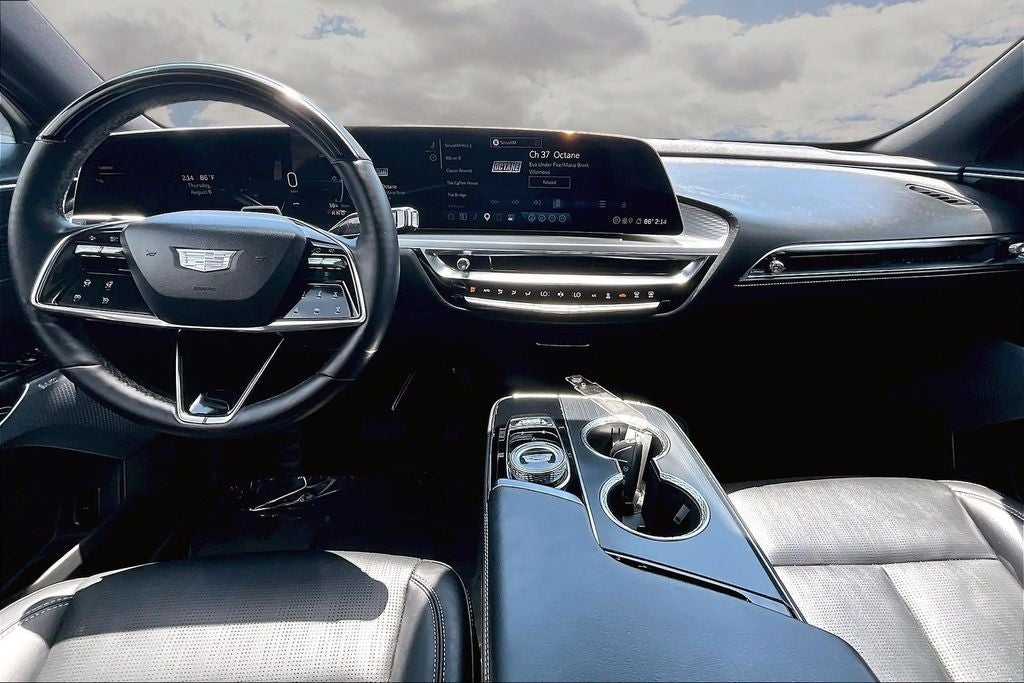 2026 Cadillac LYRIQ Signature Luxury