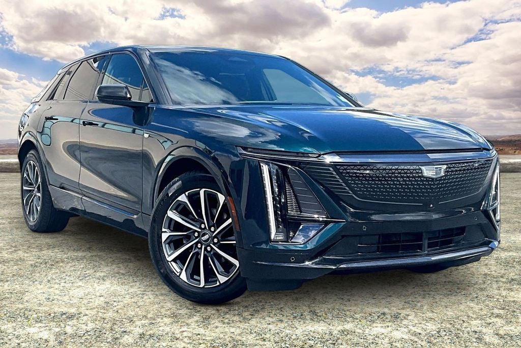 2024 Cadillac LYRIQ Sport