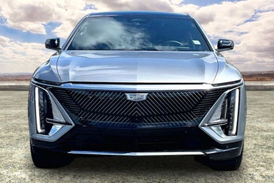 2025 Cadillac LYRIQ Luxury 3