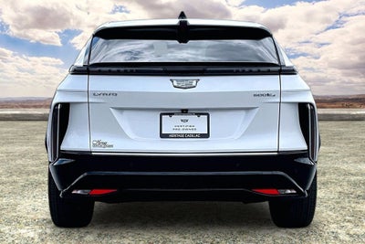 2025 Cadillac LYRIQ Luxury 3