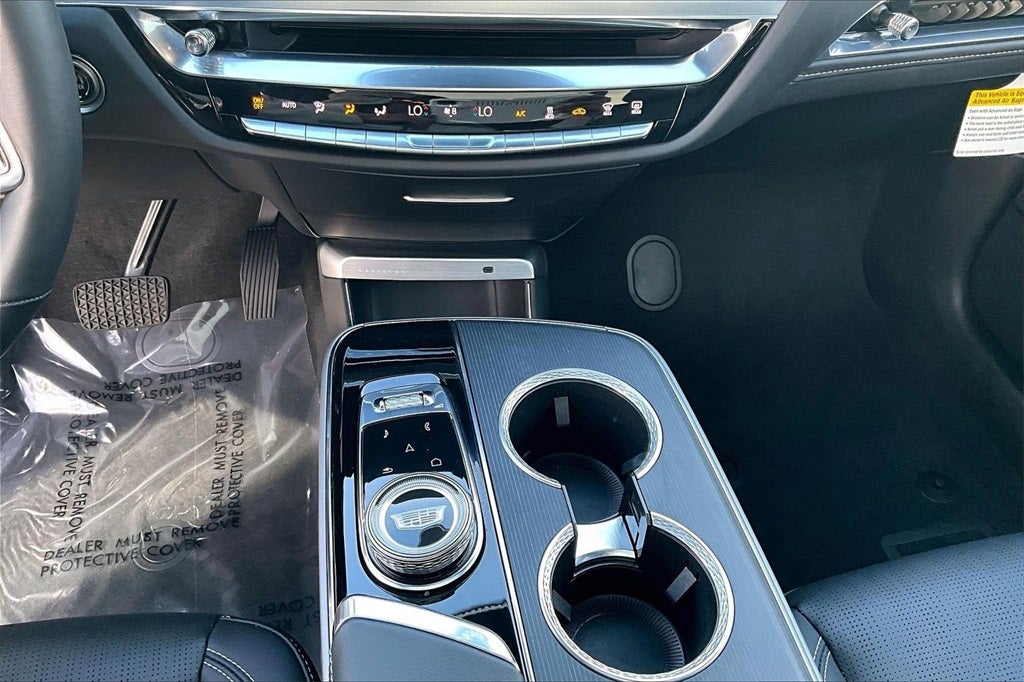 2024 Cadillac LYRIQ Sport