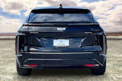 2025 Cadillac LYRIQ Luxury 3