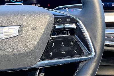 2025 Cadillac LYRIQ Luxury 3