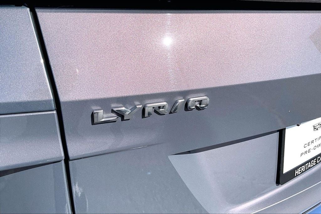 2025 Cadillac LYRIQ Luxury 3
