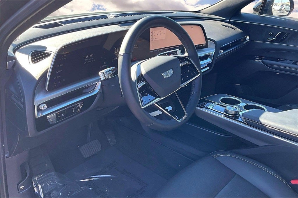 2024 Cadillac LYRIQ Sport