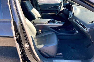 2024 Cadillac LYRIQ Sport