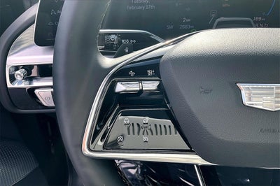 2024 Cadillac LYRIQ Sport 2