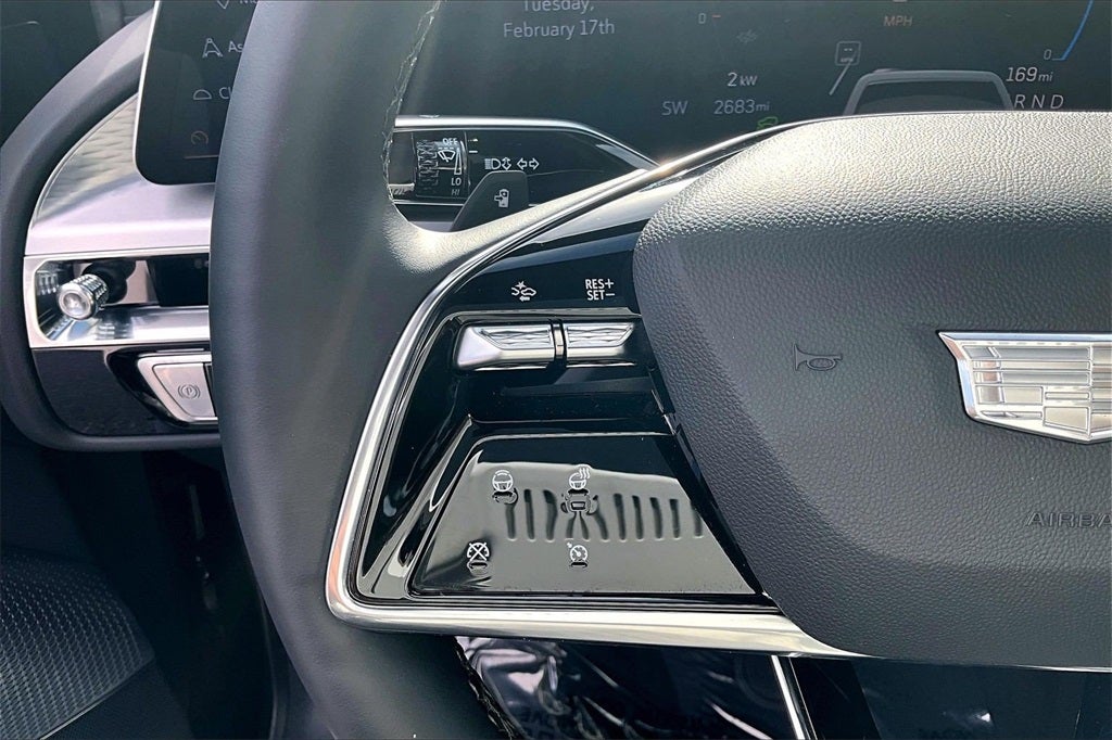 2024 Cadillac LYRIQ Sport 2