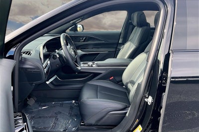 2024 Cadillac LYRIQ Sport 2