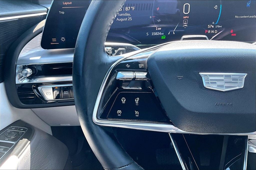 2024 Cadillac LYRIQ Sport 2