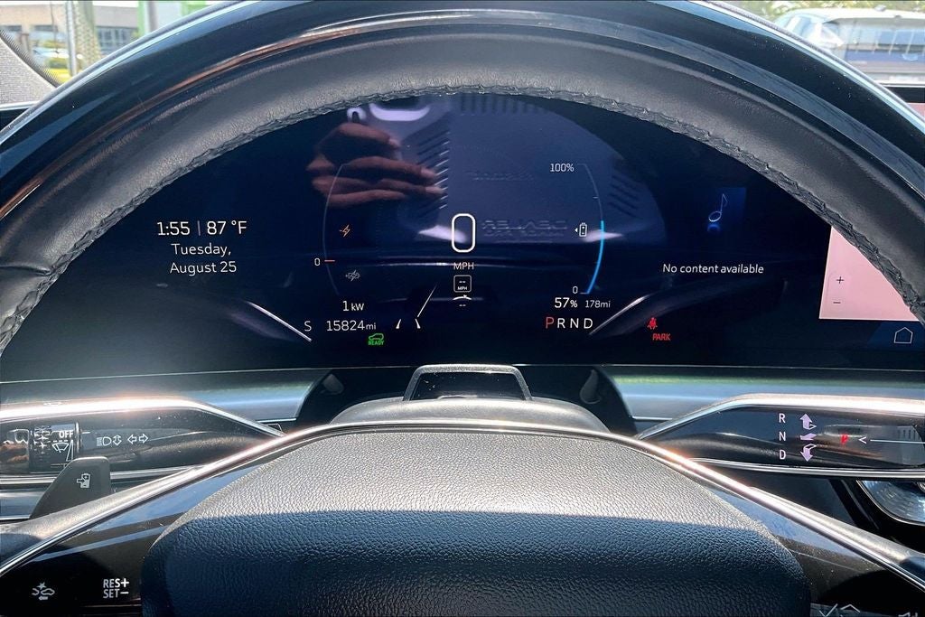 2024 Cadillac LYRIQ Sport 2