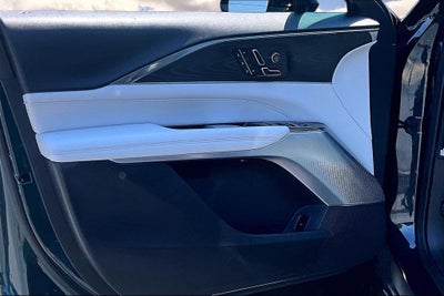 2024 Cadillac LYRIQ Sport 2