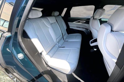 2024 Cadillac LYRIQ Sport 2