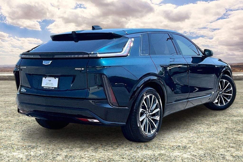 2024 Cadillac LYRIQ Sport 2