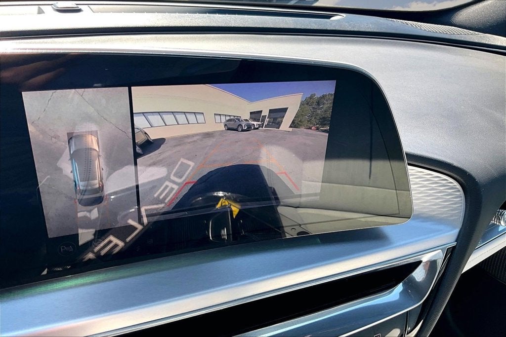 2024 Cadillac LYRIQ Sport 2