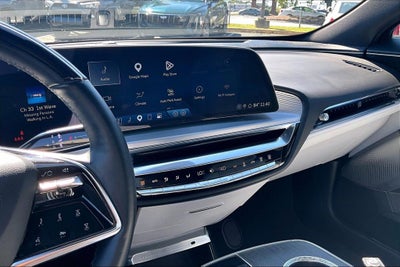 2024 Cadillac LYRIQ Sport 2
