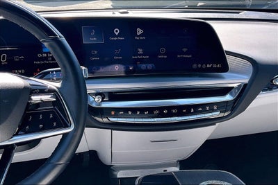 2024 Cadillac LYRIQ Sport 2