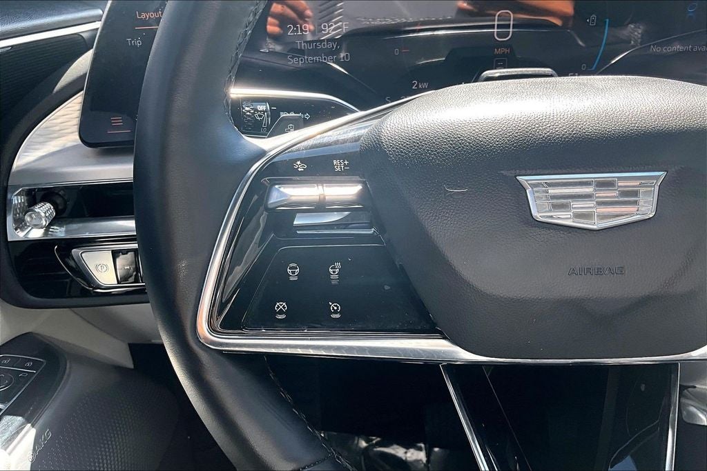 2024 Cadillac LYRIQ Sport