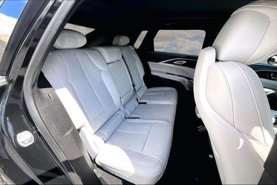 2024 Cadillac LYRIQ Sport