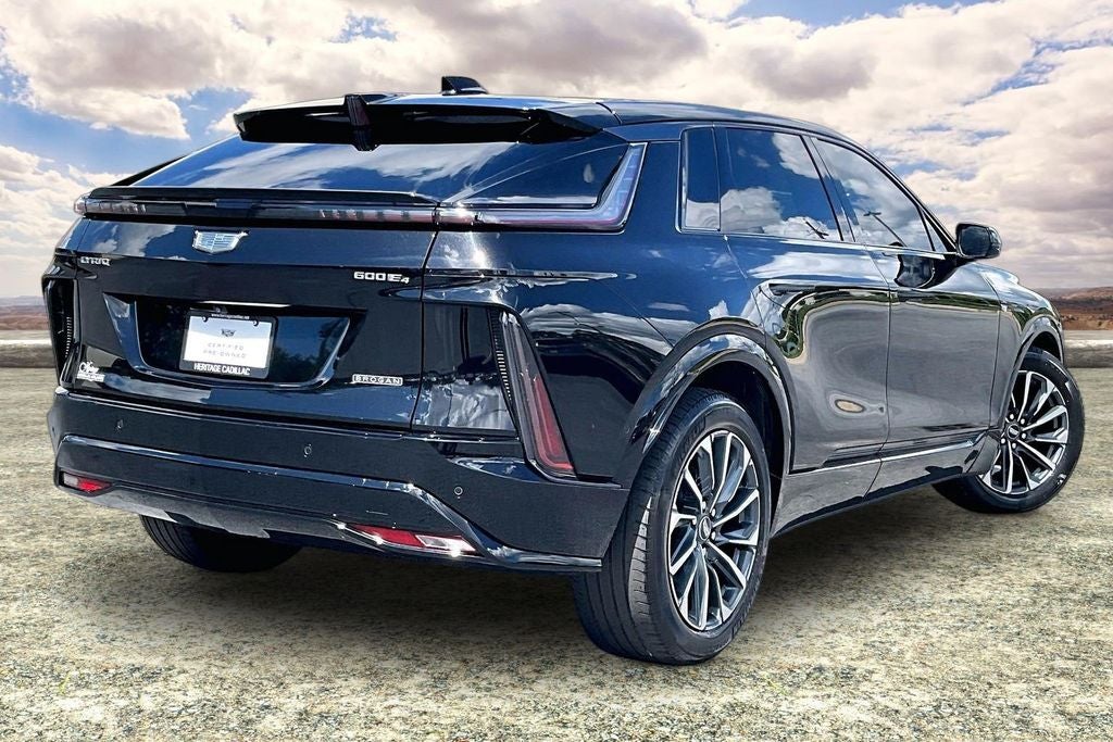2024 Cadillac LYRIQ Sport