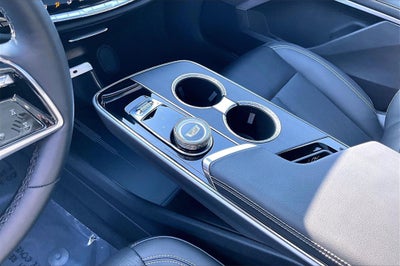 2024 Cadillac LYRIQ Sport 3