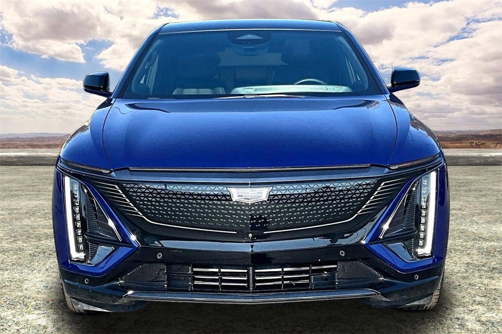 2024 Cadillac LYRIQ Sport 3