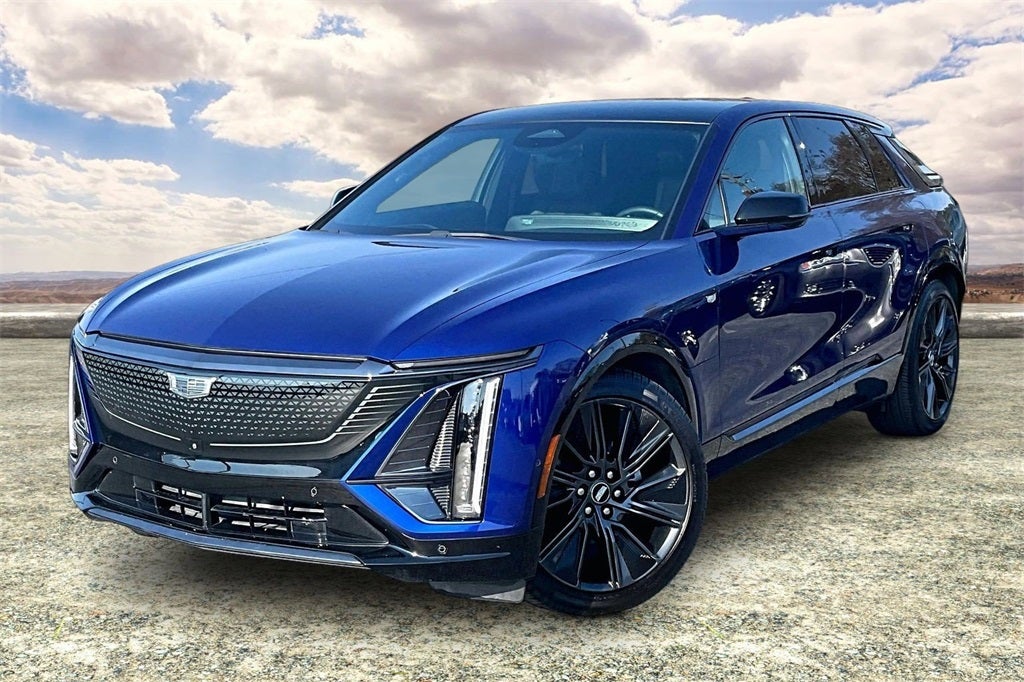 2024 Cadillac LYRIQ Sport 3