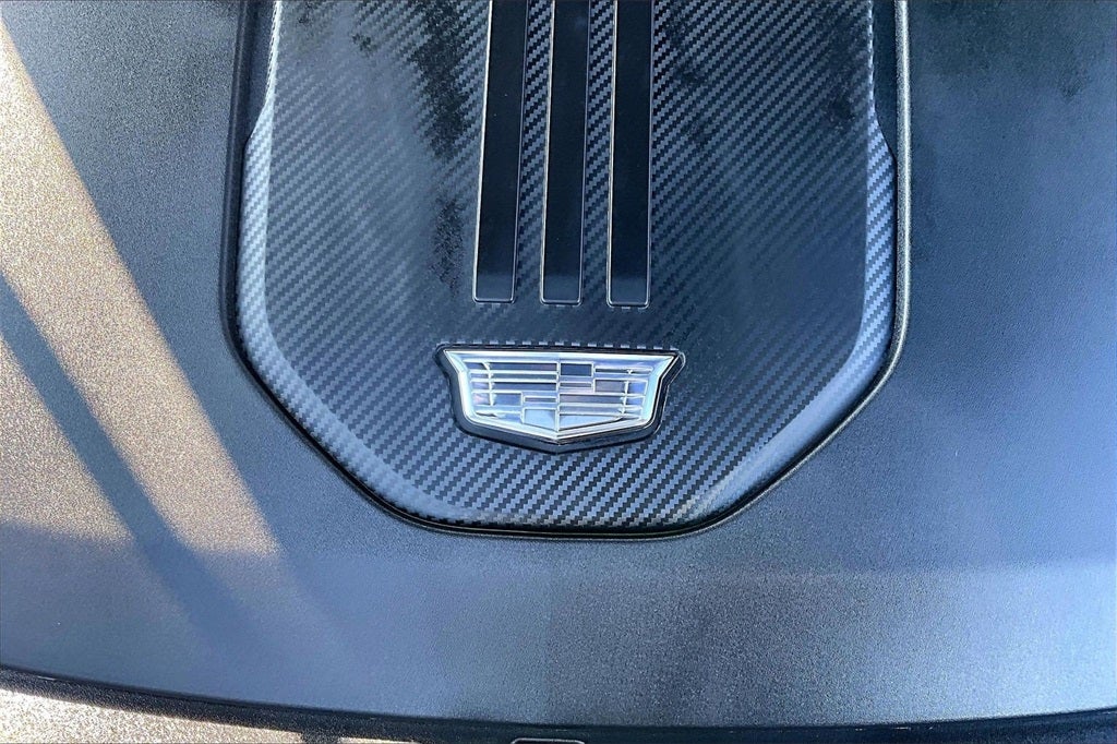 2024 Cadillac LYRIQ Sport 3