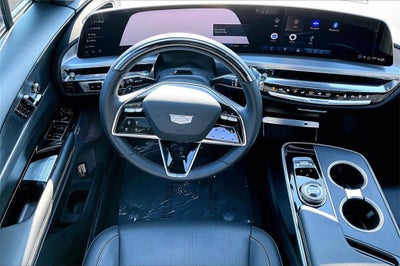 2024 Cadillac LYRIQ Sport 3