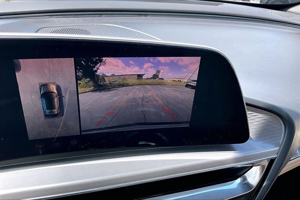 2024 Cadillac LYRIQ Sport 3