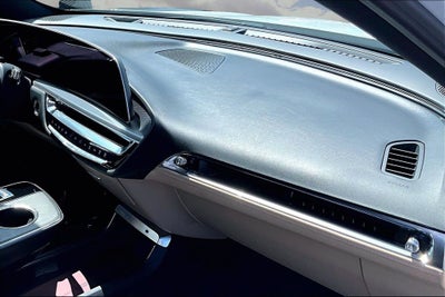 2024 Cadillac LYRIQ Sport 3