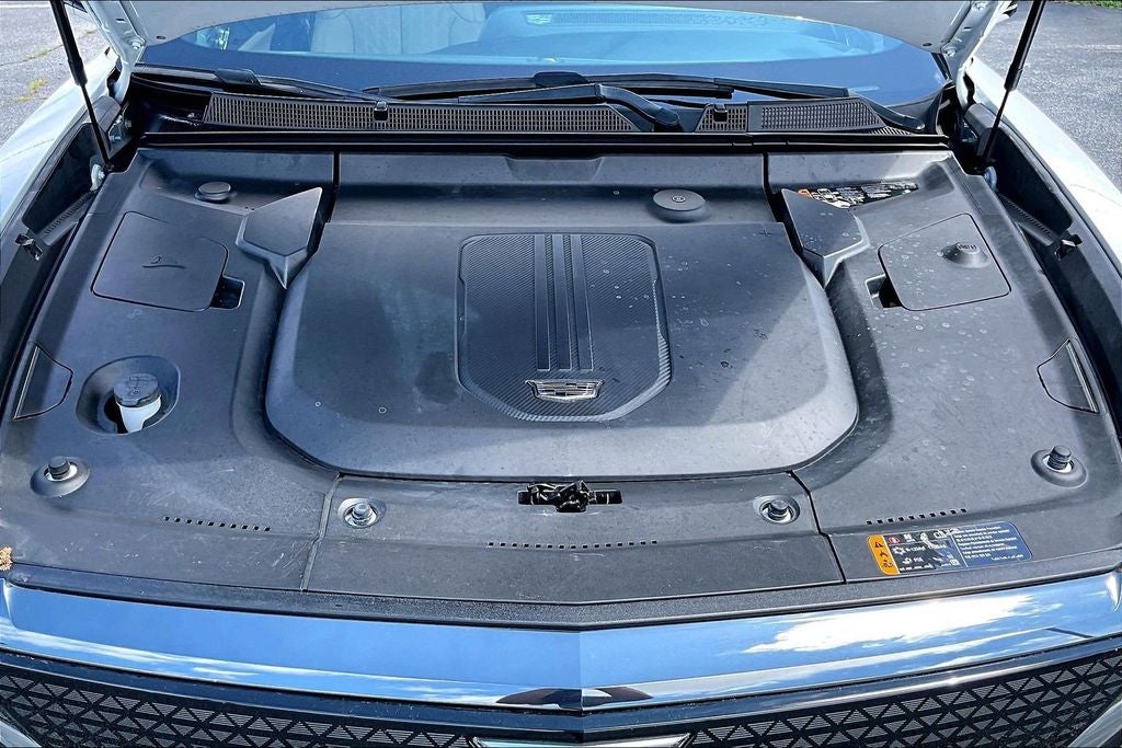 2024 Cadillac LYRIQ Sport 3