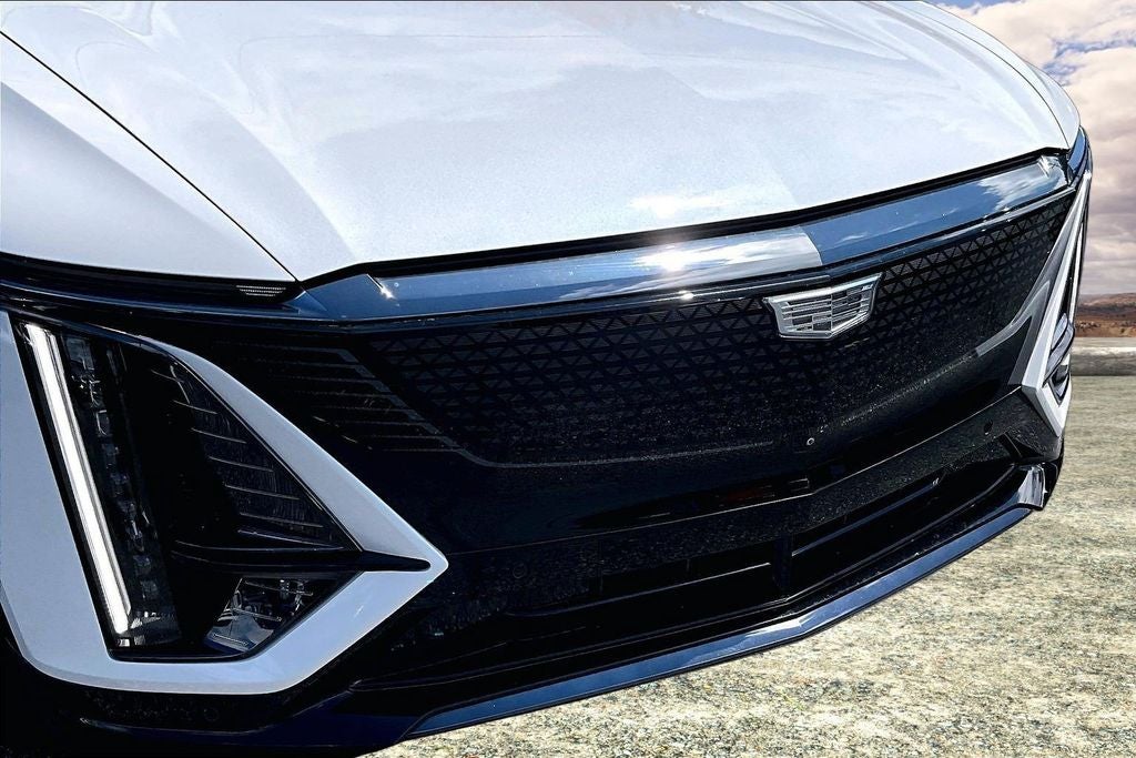 2024 Cadillac LYRIQ Sport 3